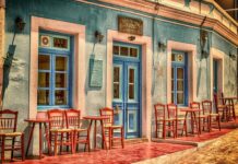 Jaką wysokość krzesła do biurka dla dziecka?