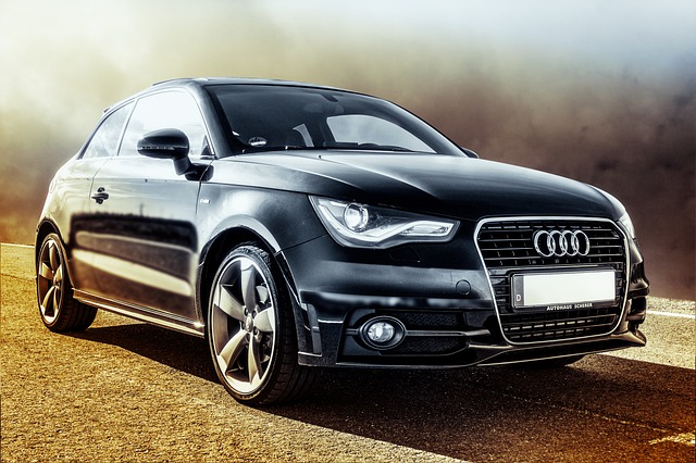 Ile pali Audi Q5? Ile pali Audi Q5?