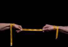 W jakiej odległości WC od ściany?